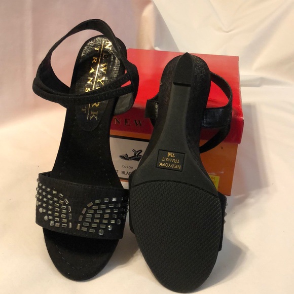 New York Transit Sz 7M 2.75” heels with open toe. - Picture 3 of 3